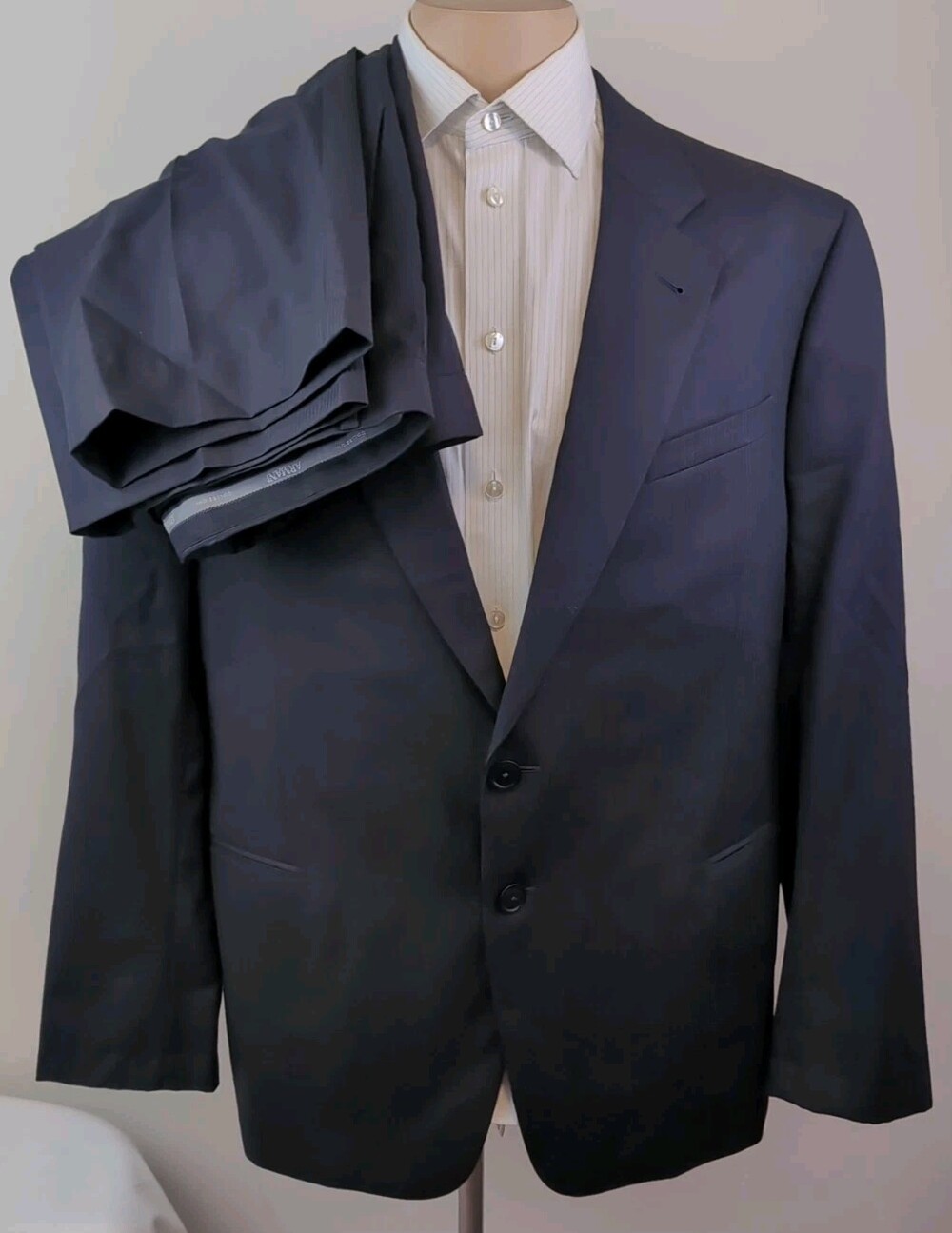 Armani Collezioni Su Misura Mens Black Striped 2 Piece Suit Size 44R - W36 X 28